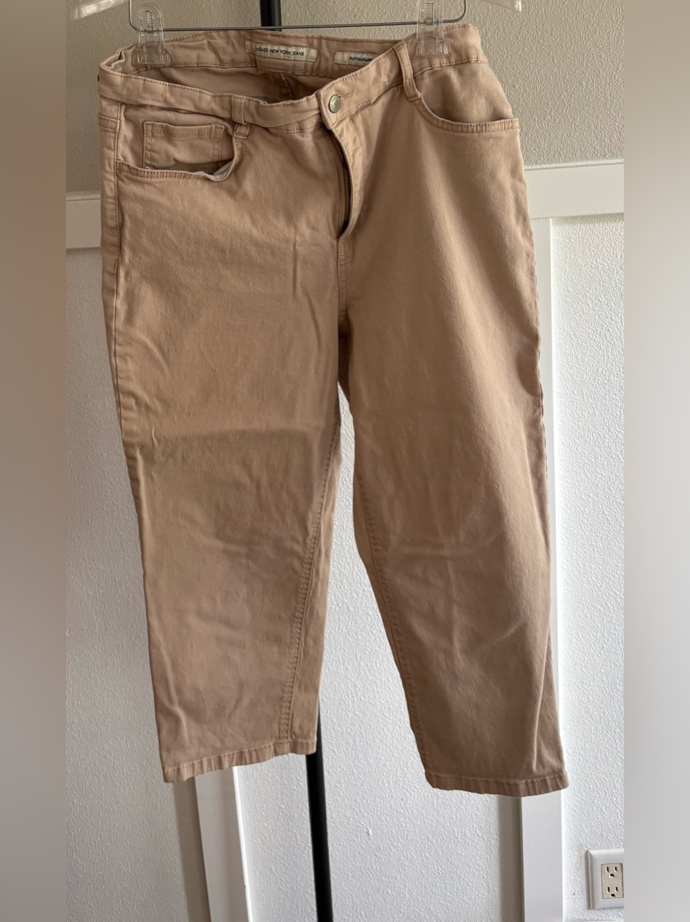 JNY Jeans Sutton Capri Pants Women’s Size 16 Blush Pink Stretch Cotton